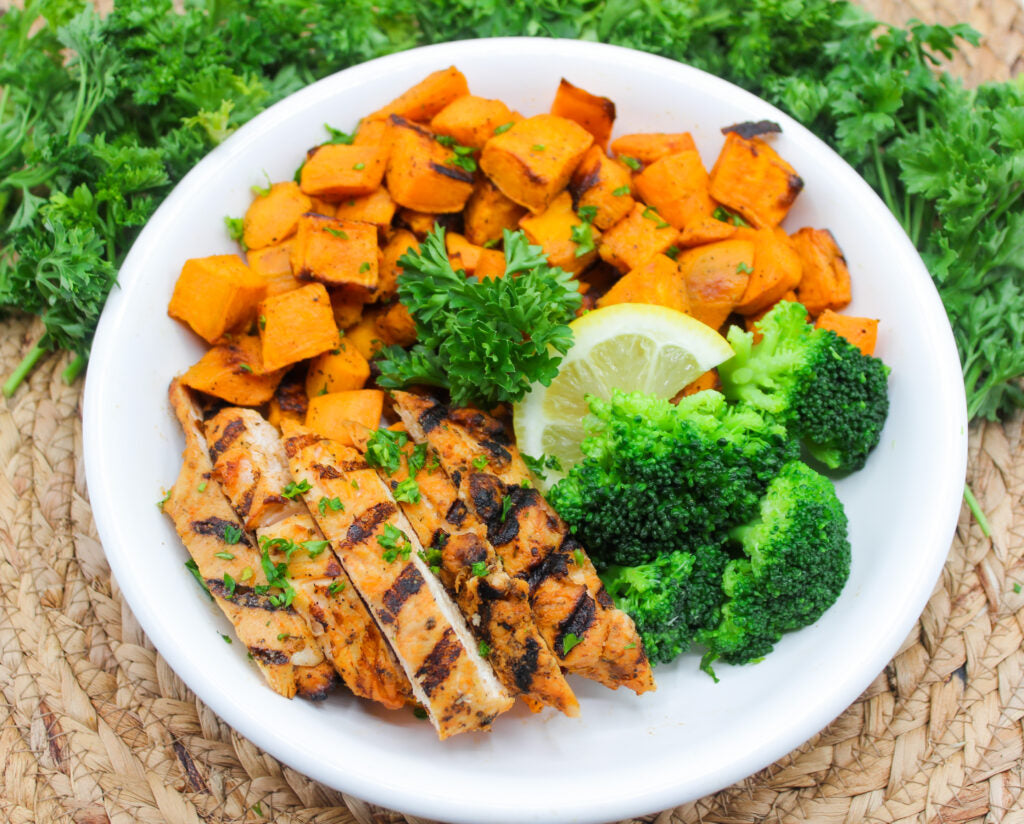 Hot Honey Chicken with Sweet potoates and roasted Broccoli
